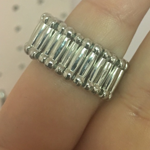 Stretch ring - Picture 2 of 2